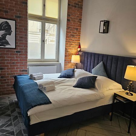 Juwel Uroczy Apartament 2A Stare Miasto Краків Екстер'єр фото