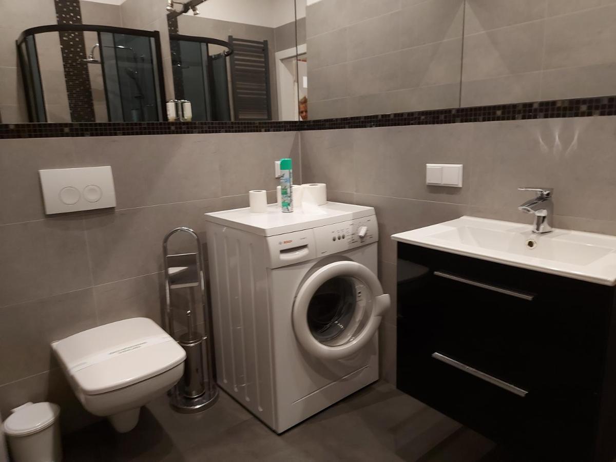 Juwel Uroczy Apartament 2A Stare Miasto Краків Екстер'єр фото